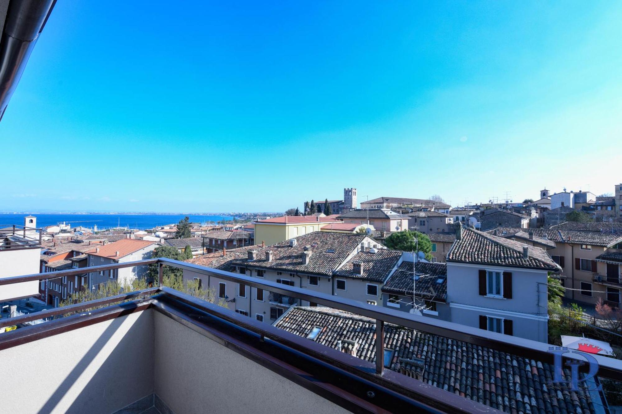 Desenzanoloft Official Partner Marriott Homes & Villas - Jack'S Penthouse Desenzano del Garda Extérieur photo
