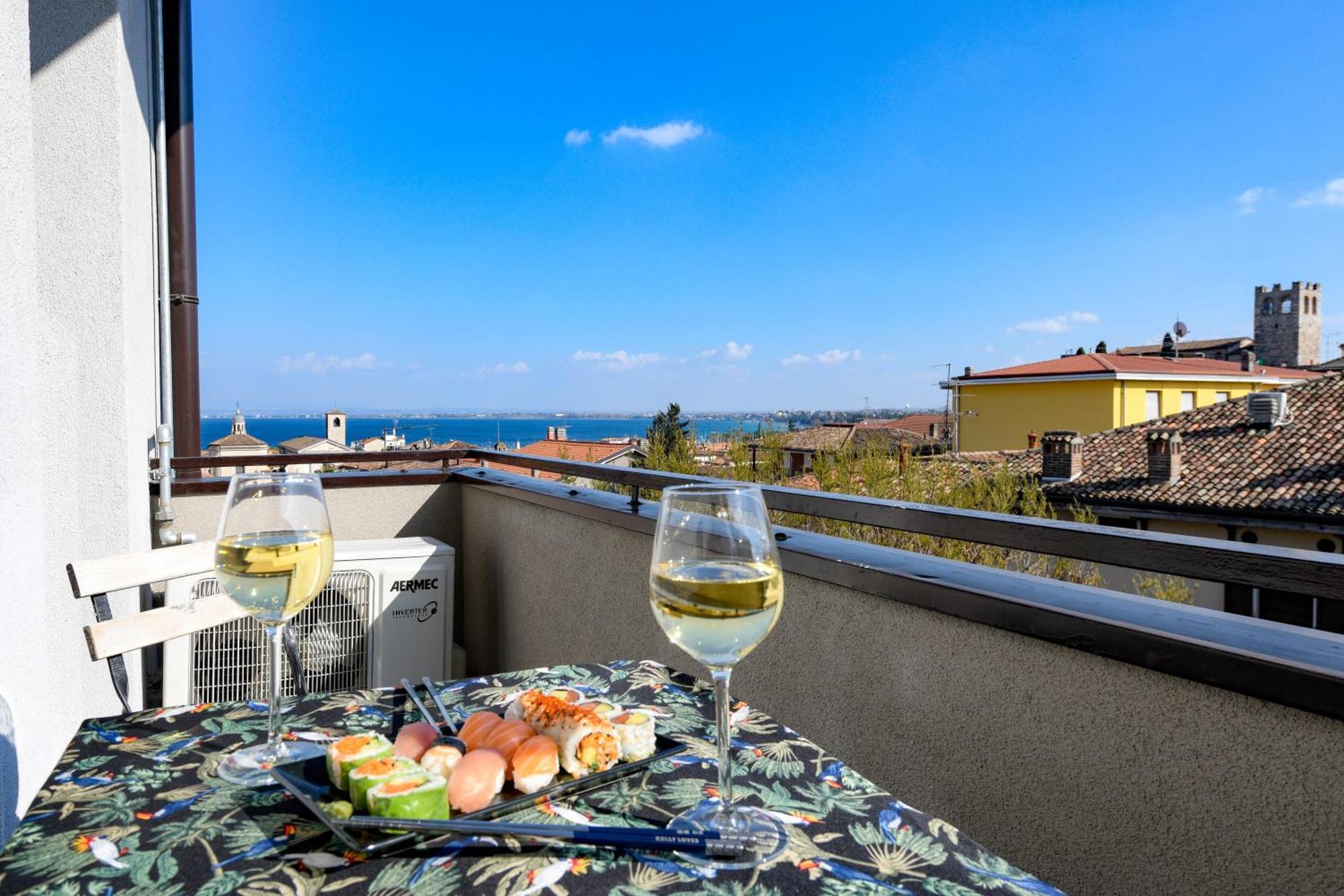 Desenzanoloft Official Partner Marriott Homes & Villas - Jack'S Penthouse Desenzano del Garda Extérieur photo
